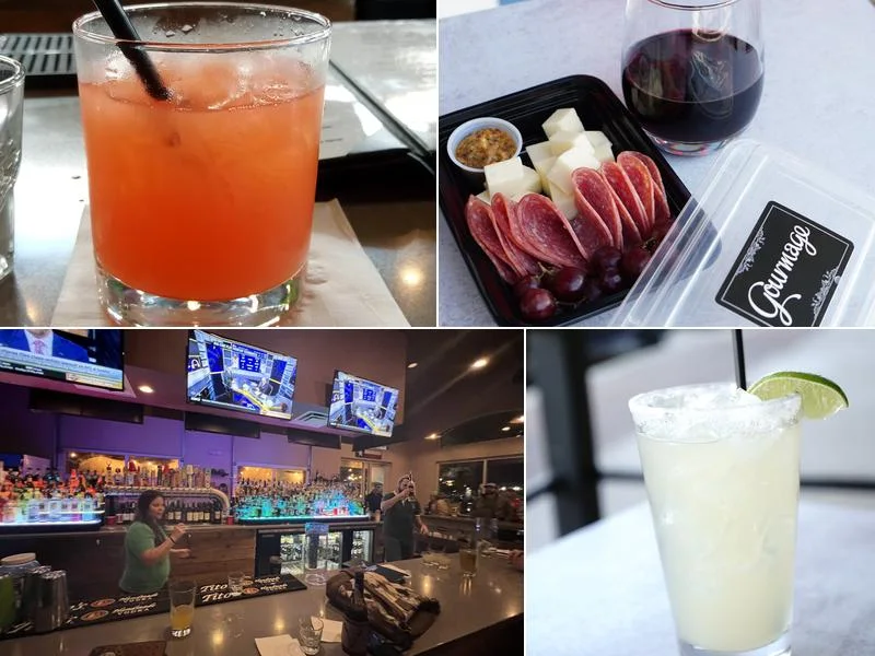 Lone Star Lounge Creekside business photo